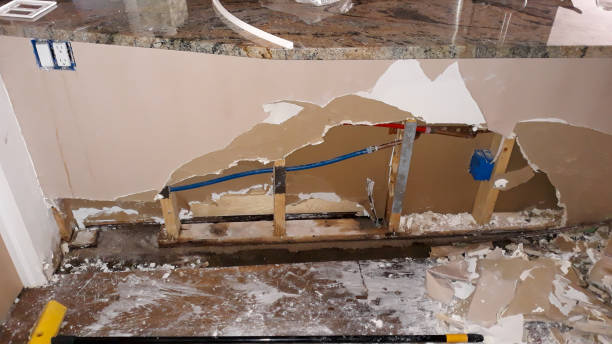 Best Water damage restoration near me  in Bayou Country Clu, LA